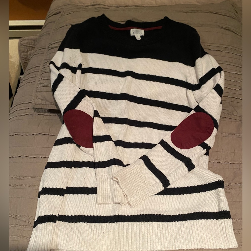 Boutique sweater